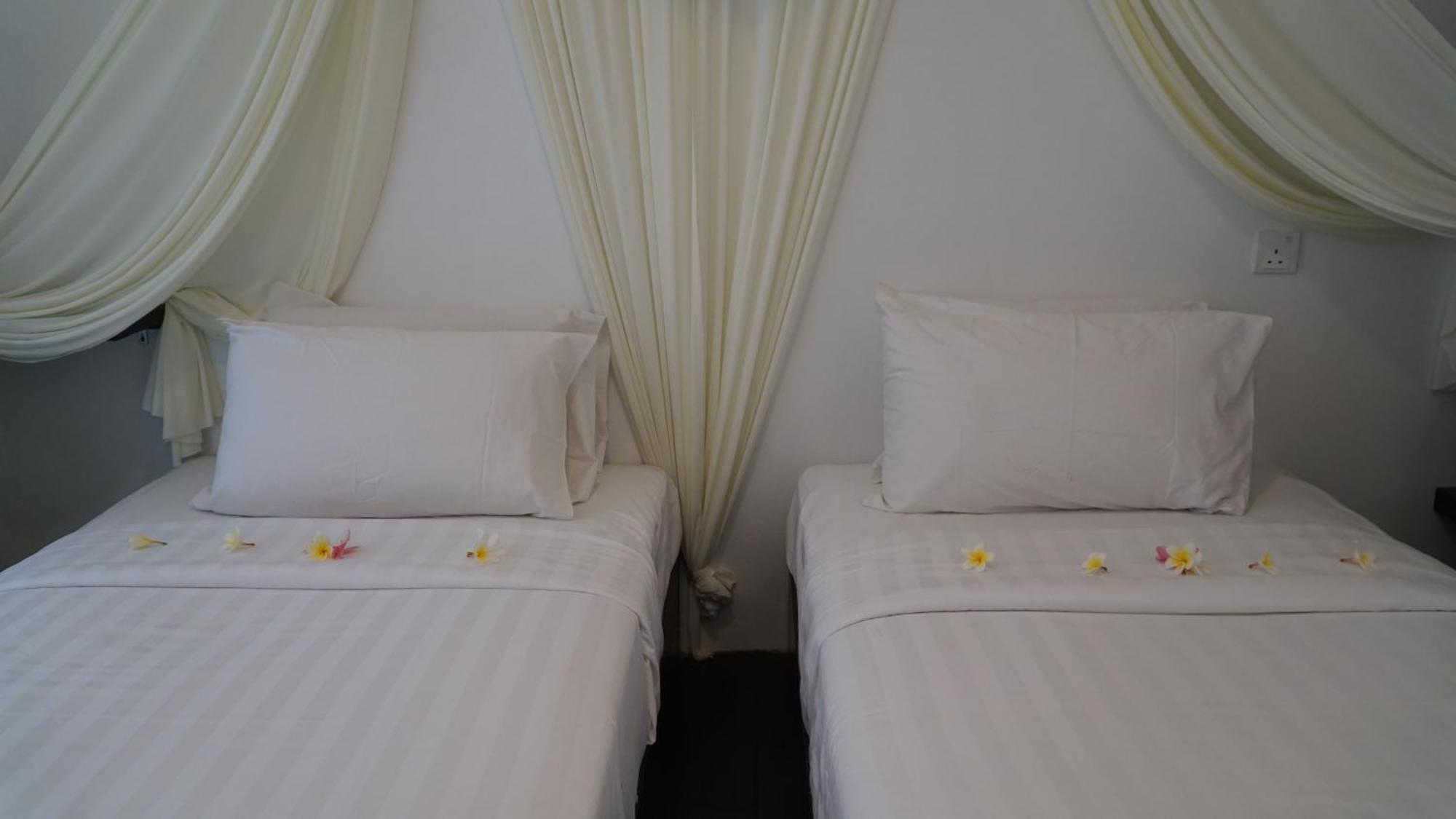 Aman Dan Laut Hotel Pulau Perhentian Kecil Buitenkant foto